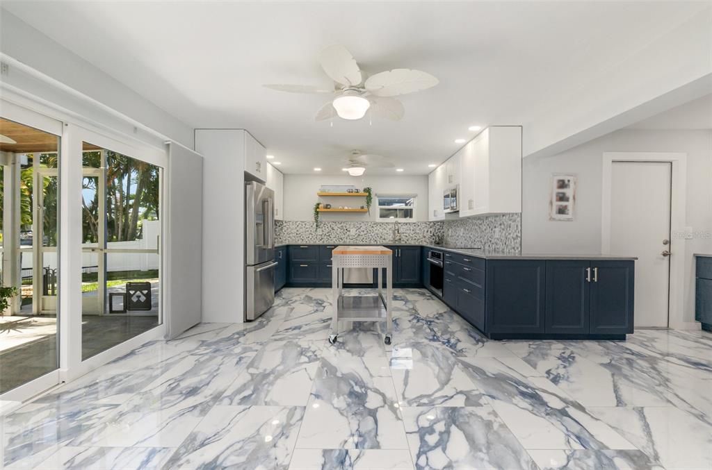 Interior, Kitchen, Marble, Recessed Lighting