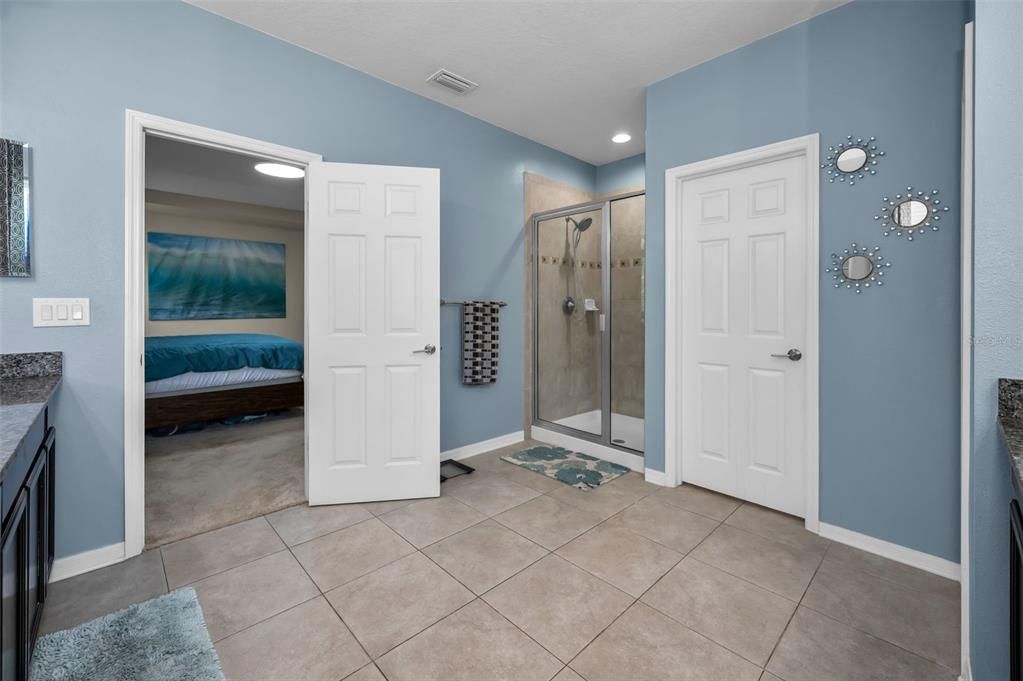 Bathroom, Bedroom, Glass Shower, Interior, Recessed Lighting