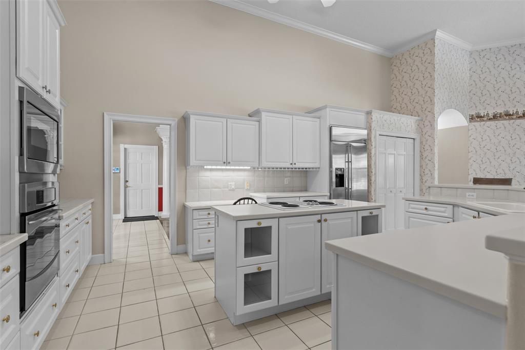 Interior, Kitchen, Stainless Steel Appliances