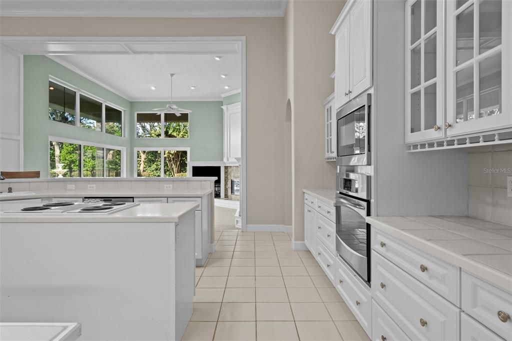 Interior, Kitchen, Pendant Lights, Recessed Lighting, Tile Countertops