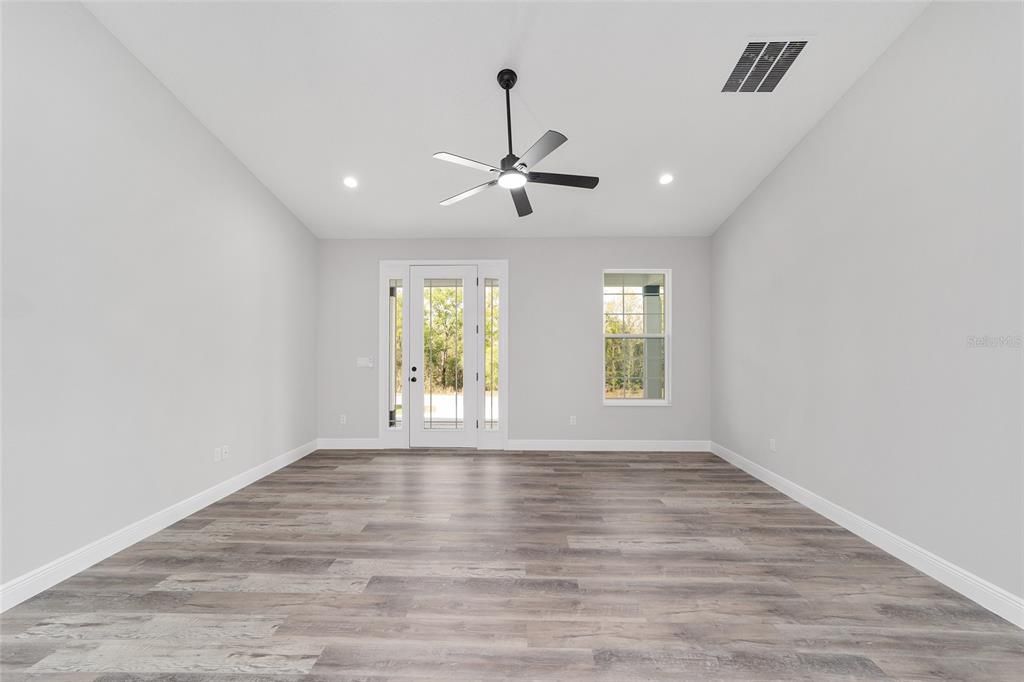Empty room, Interior, Recessed Lighting, Wood Texture Flooring