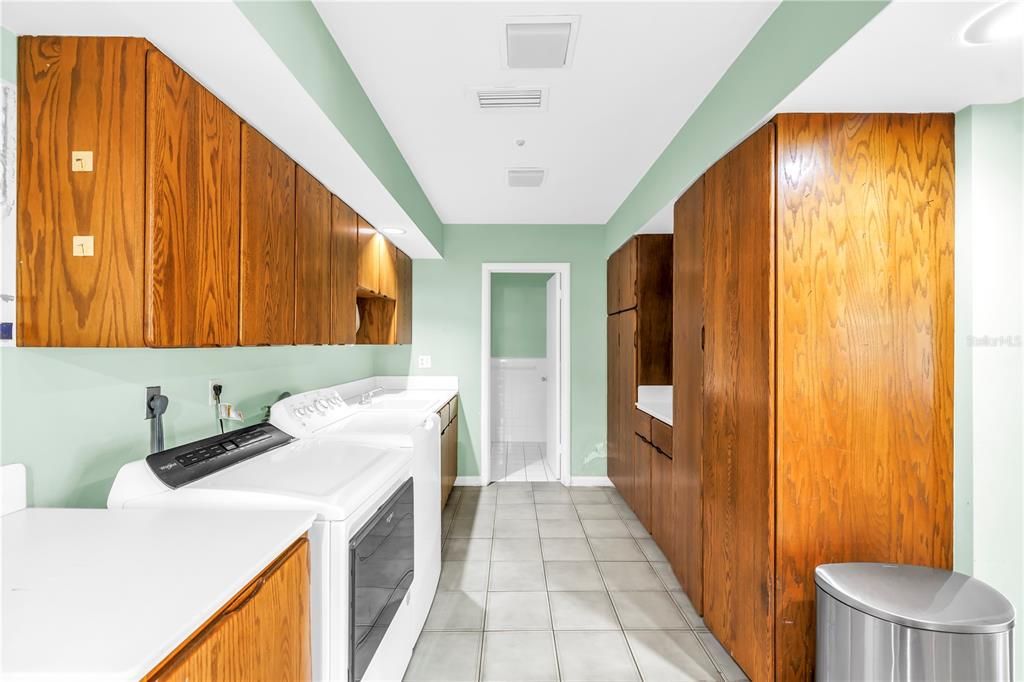 Interior, Recessed Lighting, Washer