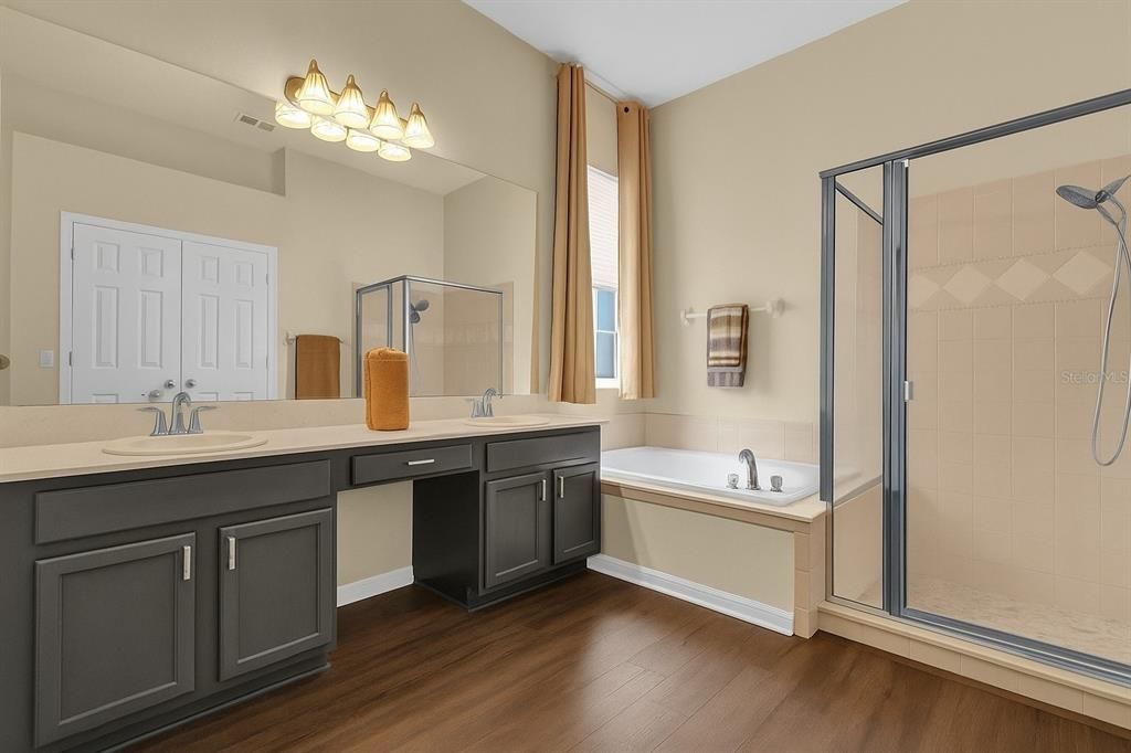 Bathroom, Dual Sink Vanities, Interior, Wood Texture Flooring