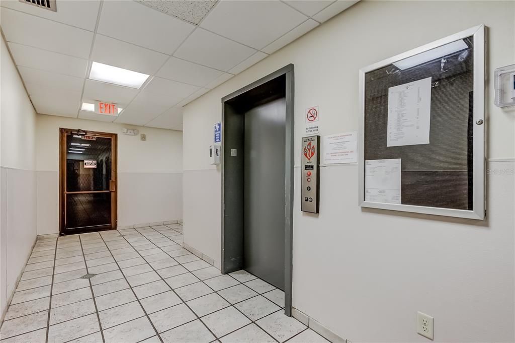 Elevator, Interior, Recessed Lighting