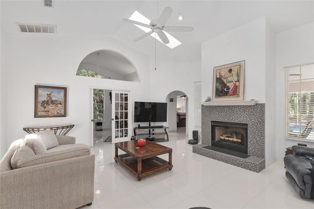 Fireplace, Interior, Living room, Recessed Lighting