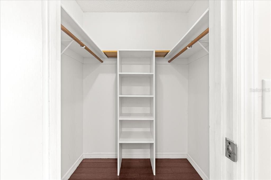 Interior, Walk-in Closets, Wood Texture Flooring