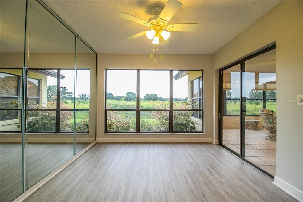 Empty room, Interior, Sun Room, Wood Texture Flooring