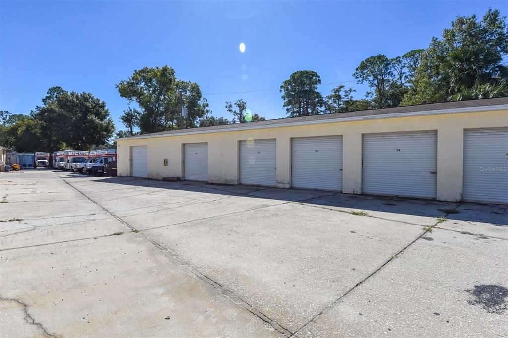 Detached Garage, Exterior