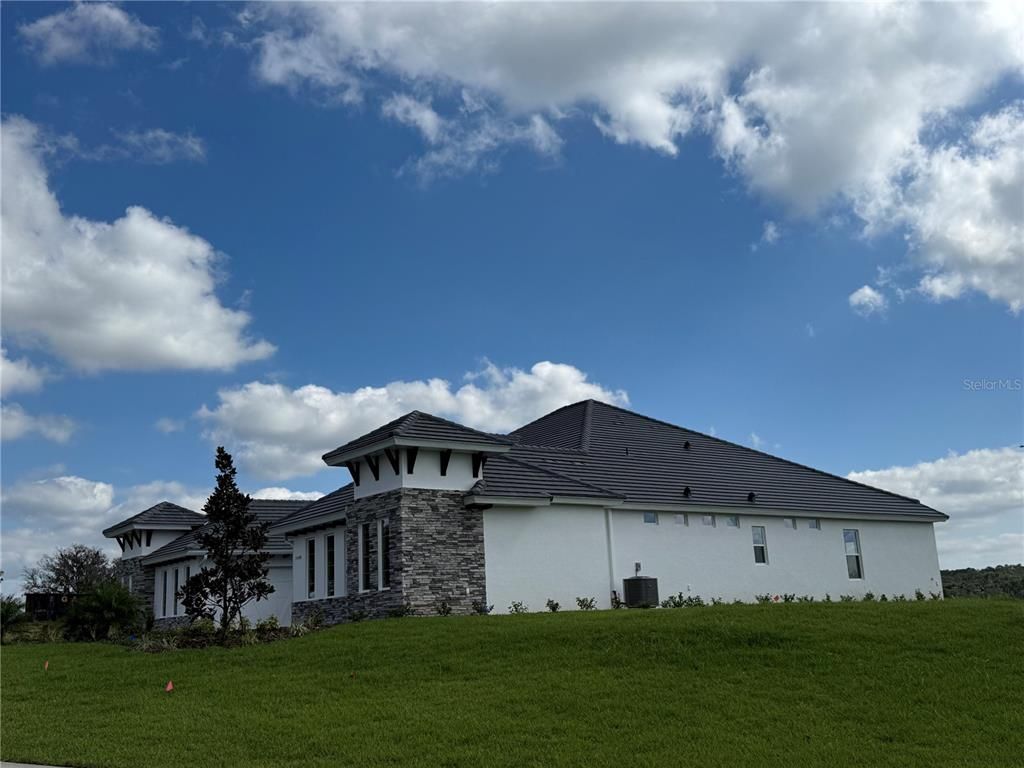 Exterior, Facade, None