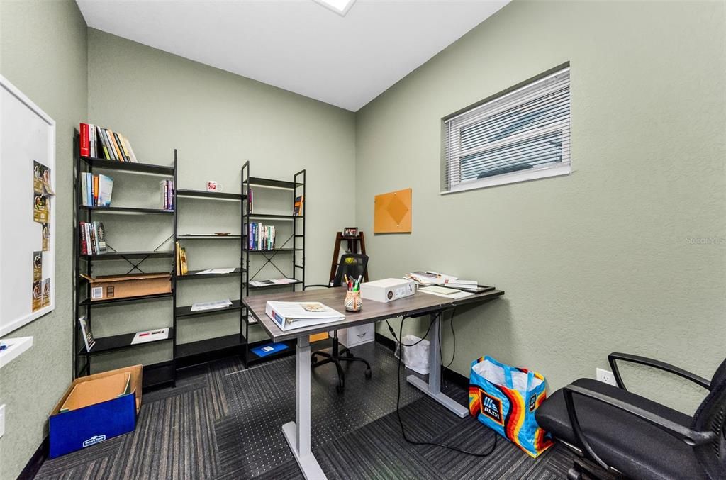 Home Office, Interior