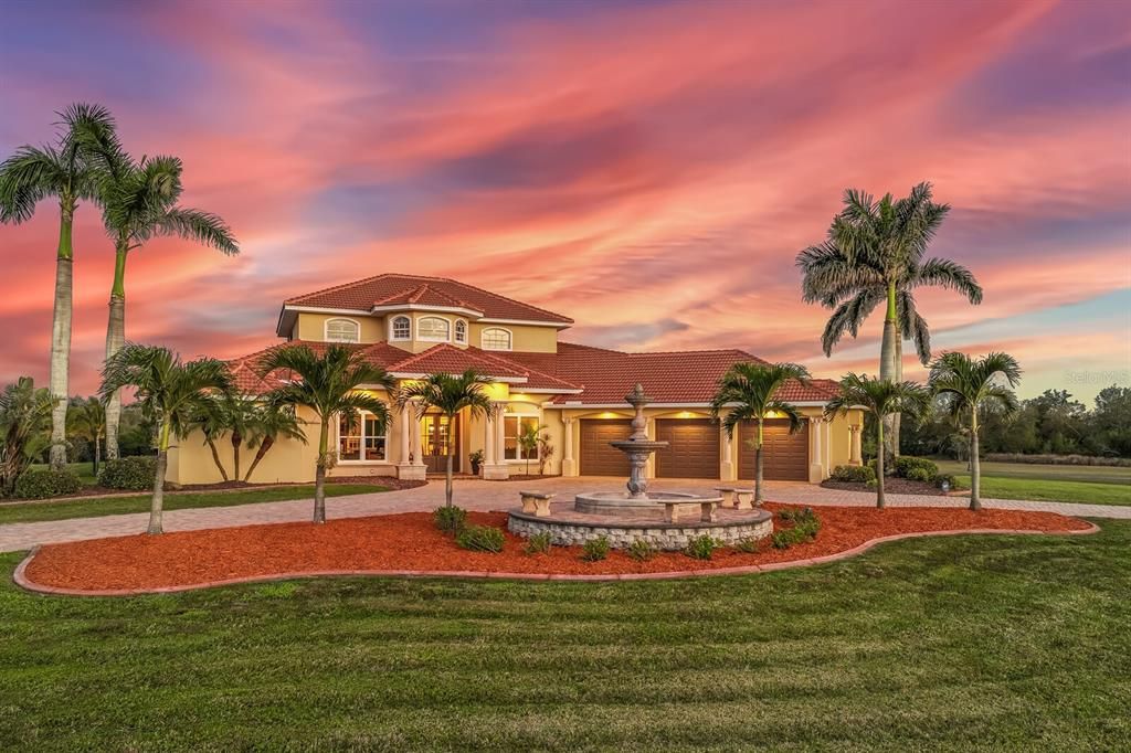 Backyard, Exterior, Facade, Mediterranean