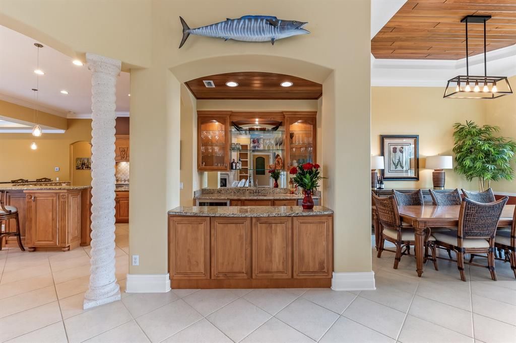 Dining room, Interior, Pendant Lights, Recessed Lighting, Wooden Ceilings