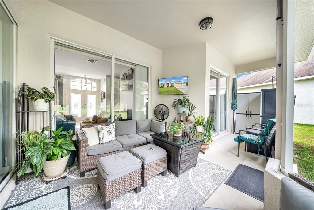 Interior, Living room