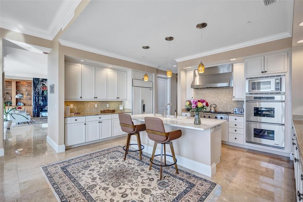 Interior, Kitchen, Pendant Lights, Recessed Lighting, Stainless Steel Appliances