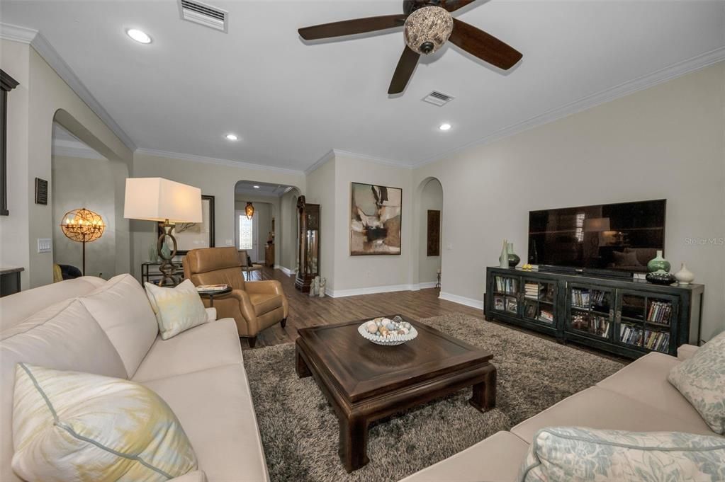 Interior, Living room, Recessed Lighting, Wood Texture Flooring