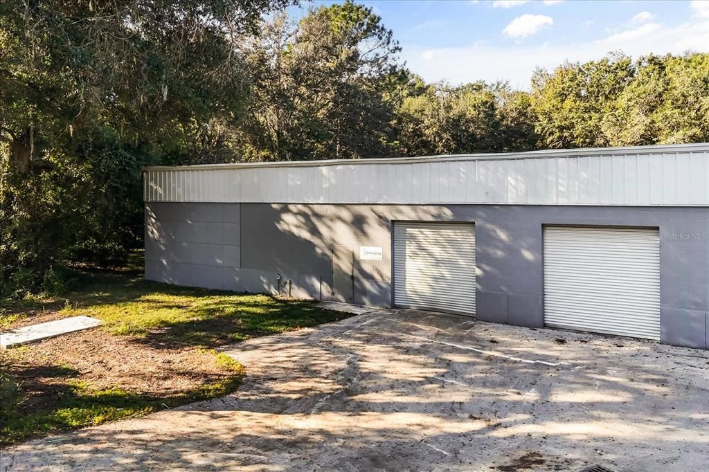 Detached Garage, Exterior