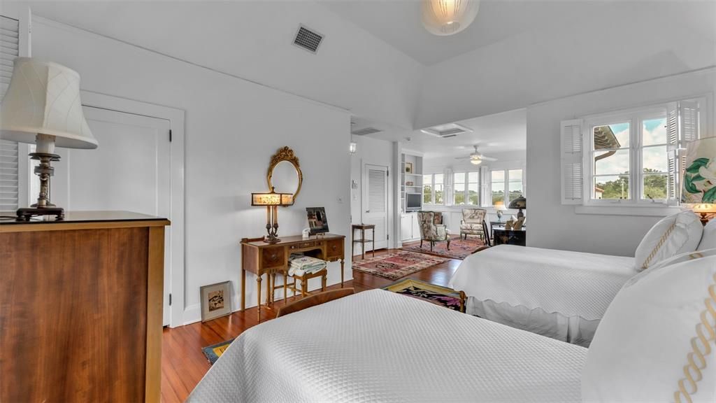 Bedroom, Dining room, Interior, Wood Texture Flooring