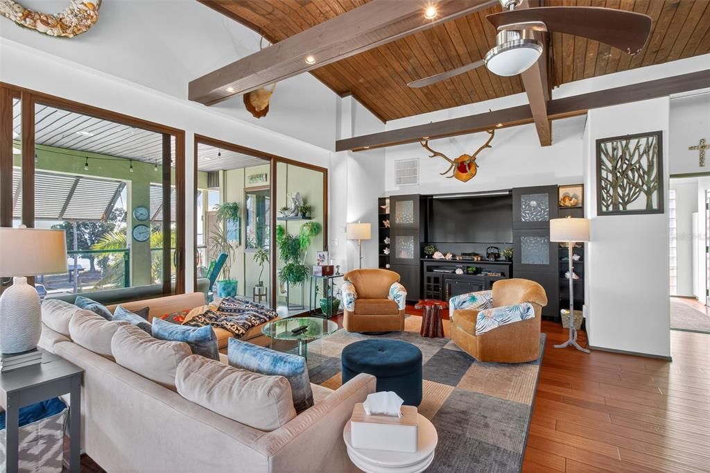 Interior, Living room, Recessed Lighting, Wooden Beams, Wooden Ceilings, Wood Texture Flooring