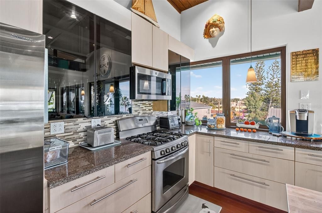 Interior, Kitchen, Pendant Lights, Stainless Steel Appliances