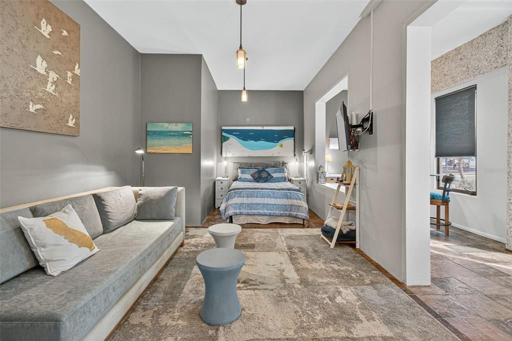 Bedroom, Interior, Pendant Lights