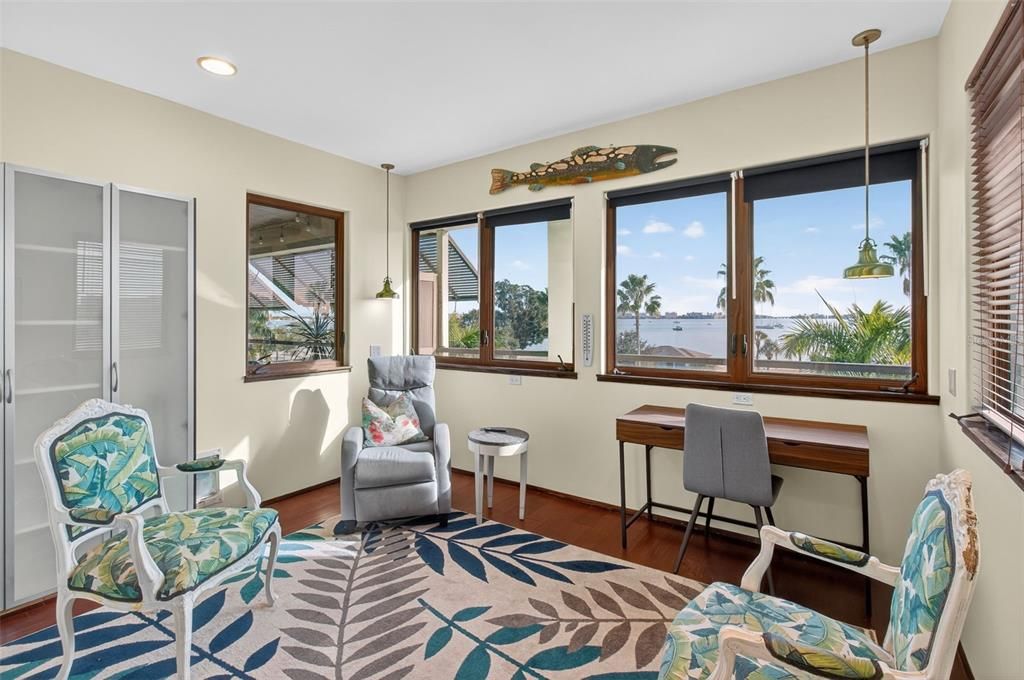 Home Office, Interior, Recessed Lighting, Water, Wood Texture Flooring