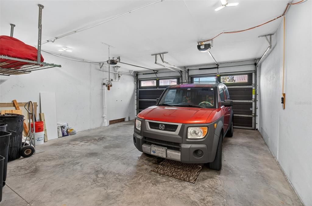 Garage, Interior