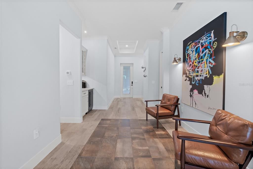 Interior, Recessed Lighting, Wood Texture Flooring