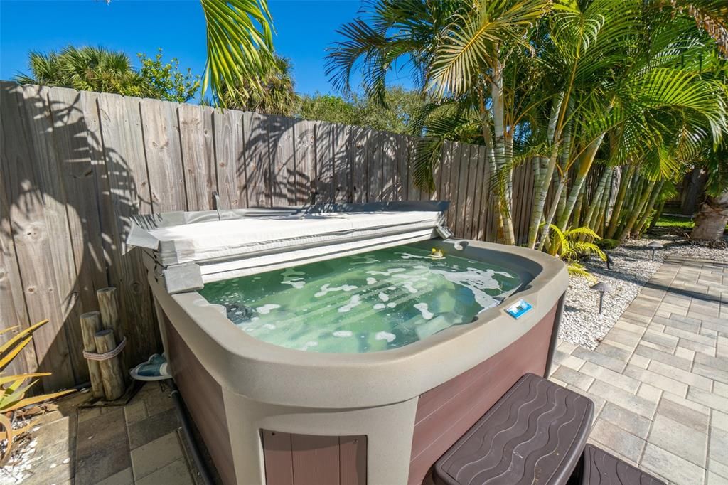 Exterior, Hot Tub