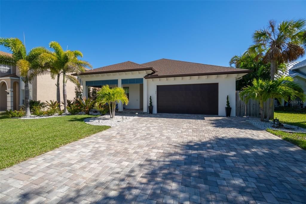 Attached, Backyard, Exterior, Facade, Ranch