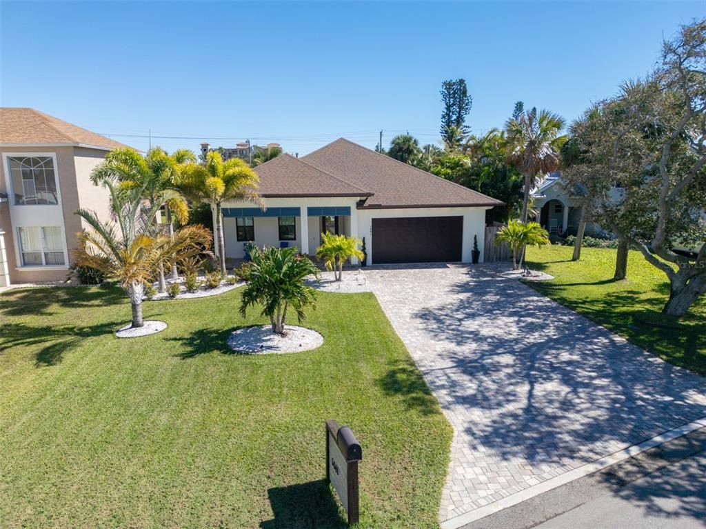 Attached, Backyard, Exterior, Facade, Ranch