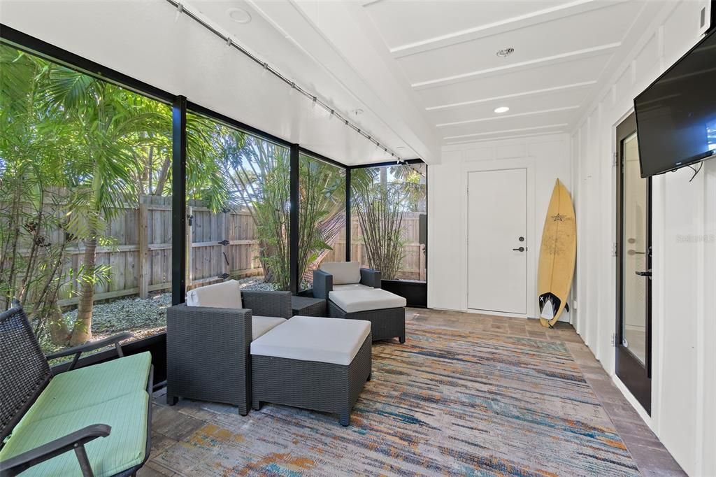 Interior, Recessed Lighting, Sun Room