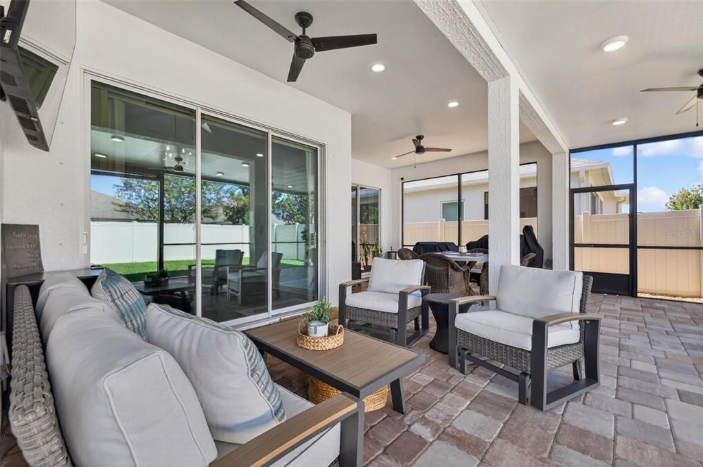 Interior, Living room, Recessed Lighting