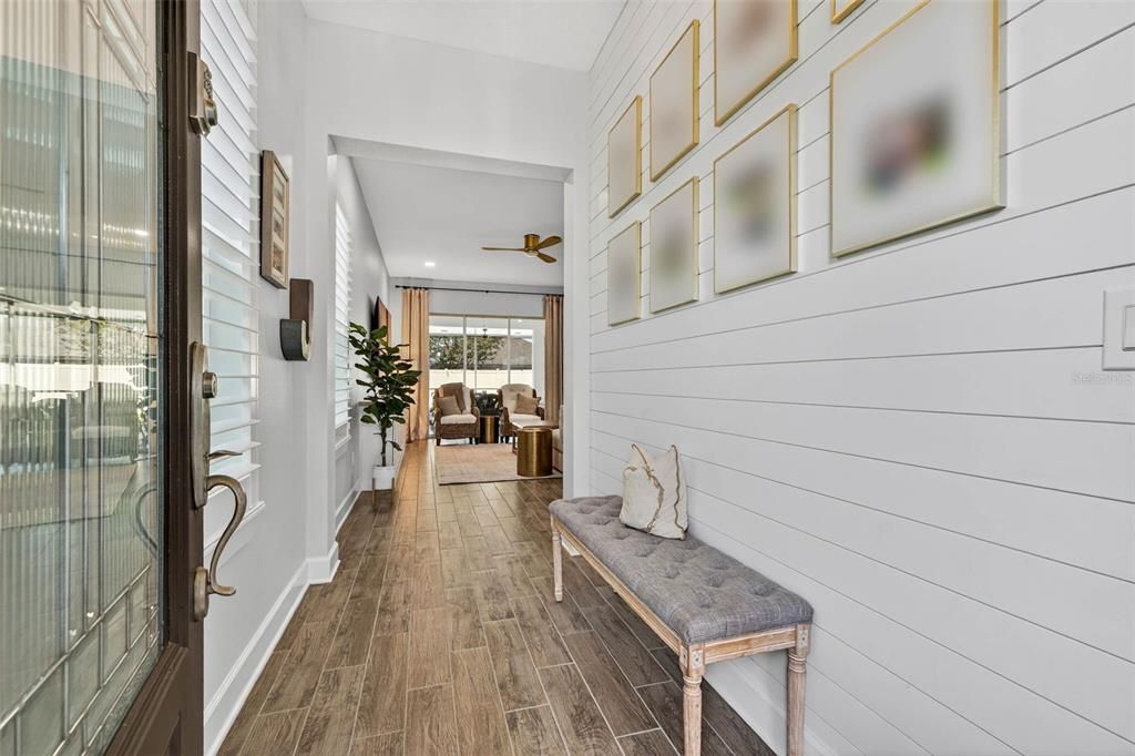 Interior, Recessed Lighting, Wood Texture Flooring