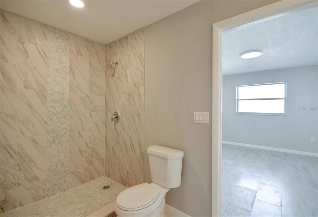 Bathroom, Interior, Marble Walls, Recessed Lighting