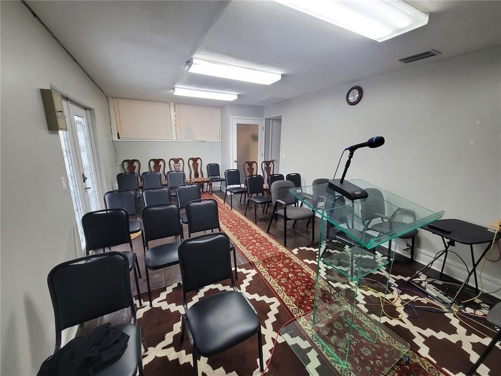 Dining room, Interior