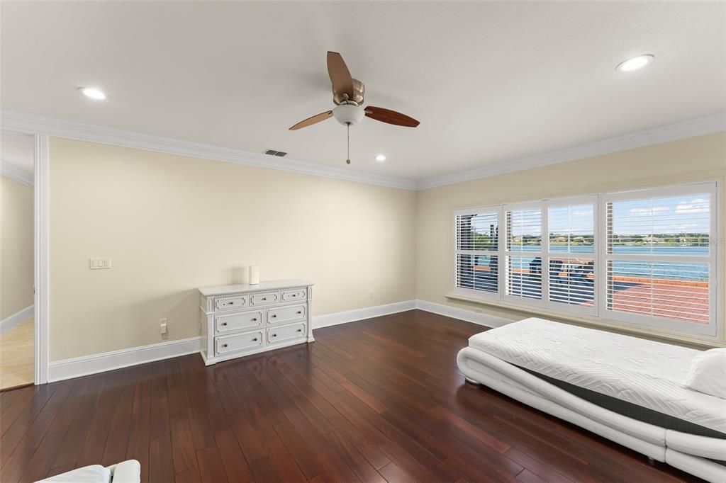 Bedroom, Interior, Recessed Lighting, Water, Wood Texture Flooring