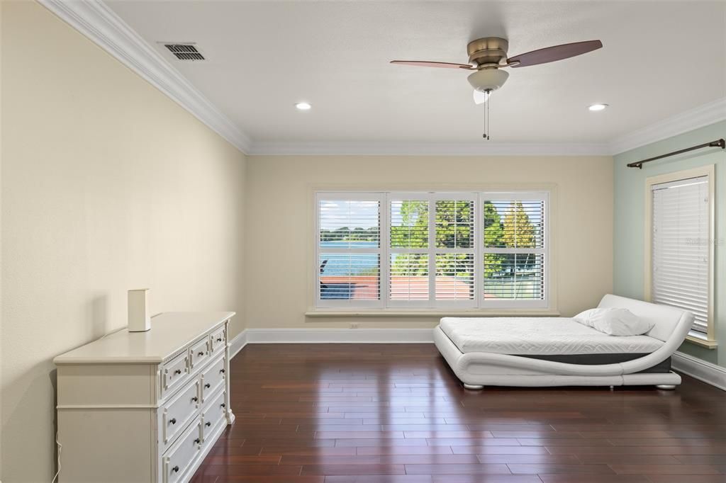 Bedroom, Interior, Recessed Lighting, Water, Wood Texture Flooring