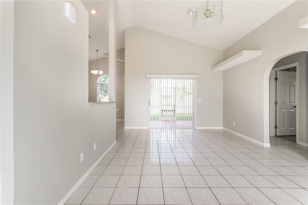 Empty room, Interior, Pendant Lights, Recessed Lighting