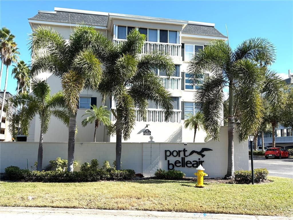 Exterior, Facade, Condo Building