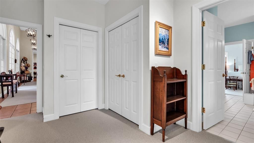 Dining room, Interior