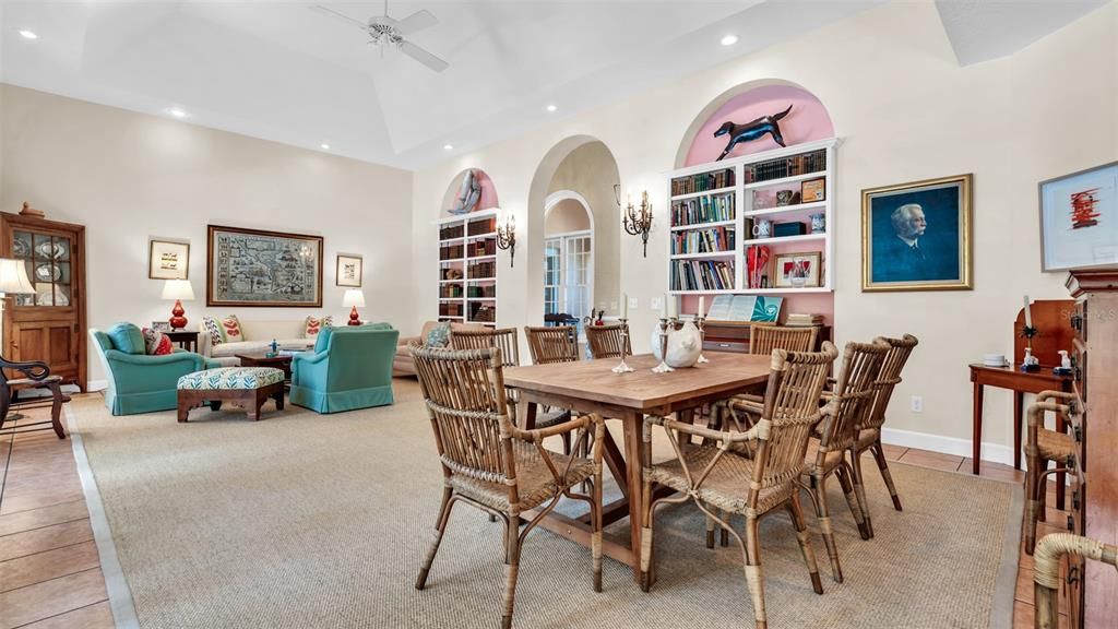 Dining room, Interior, Living room, Recessed Lighting