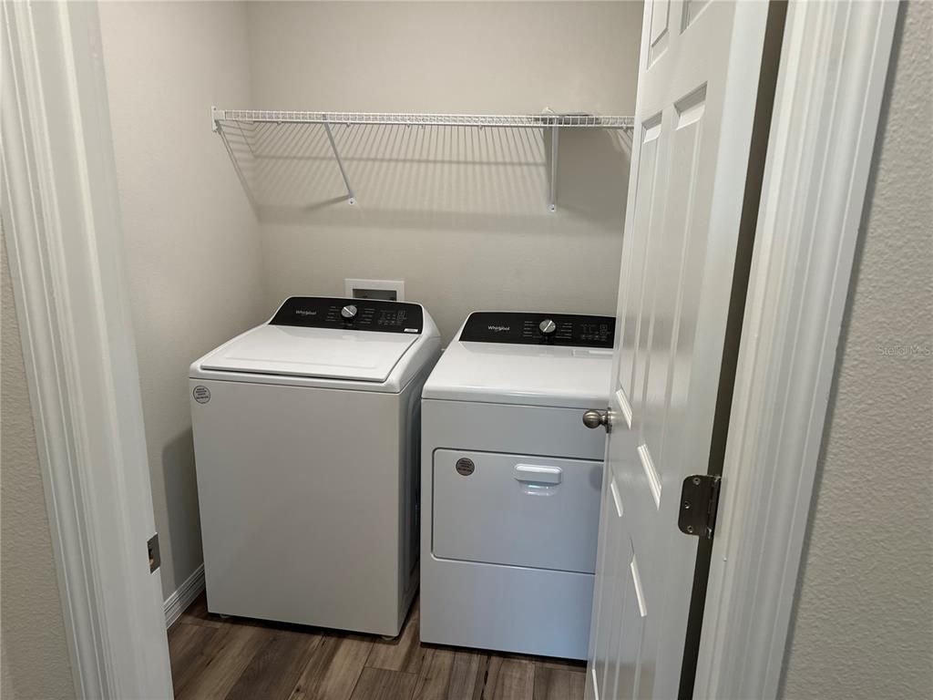 Interior, Utility Closets, Washer, Wood Texture Flooring