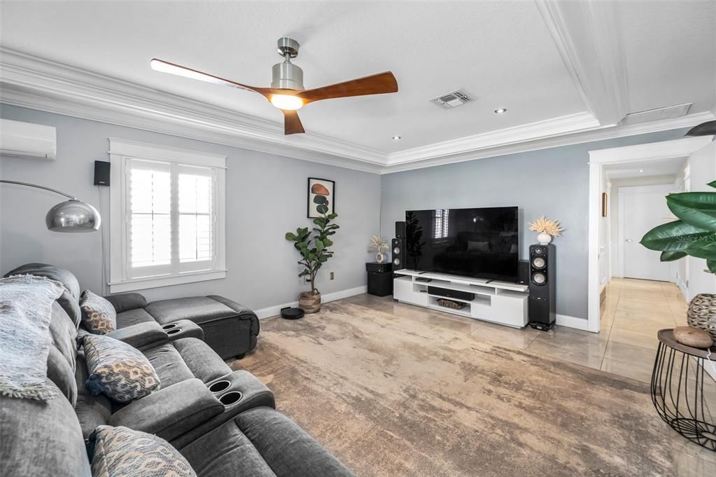 Home Theatre Room, Interior, Living room, Recessed Lighting