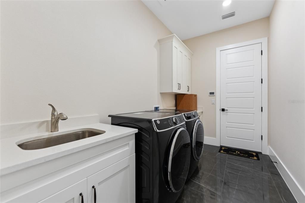 Interior, Recessed Lighting, Washer