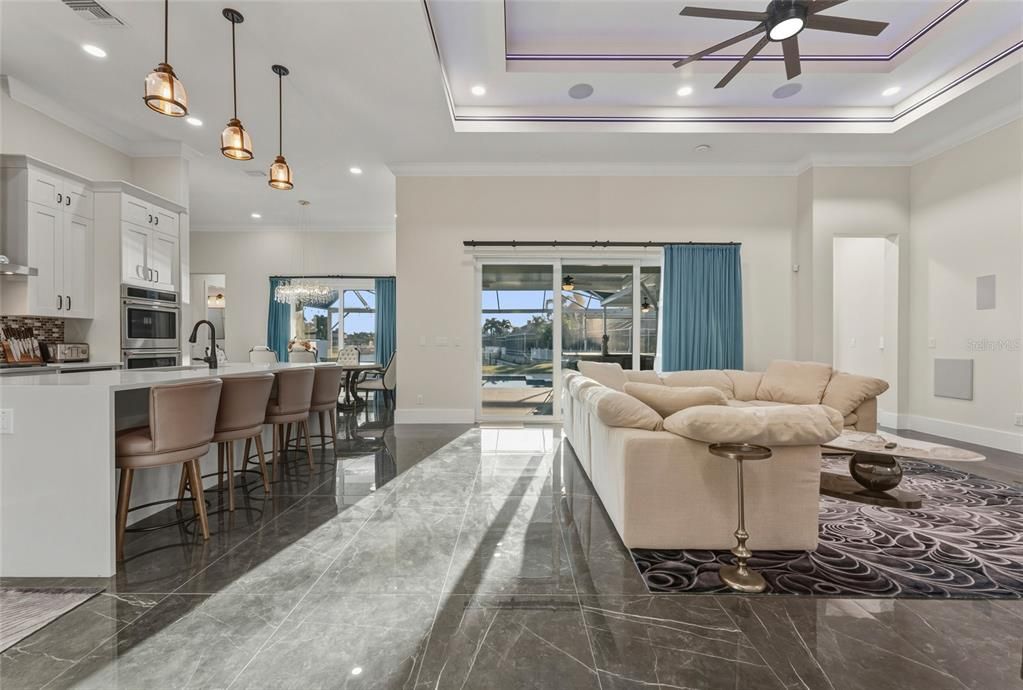 Interior, Kitchen, Living room, Pendant Lights, Recessed Lighting, Stainless Steel Appliances