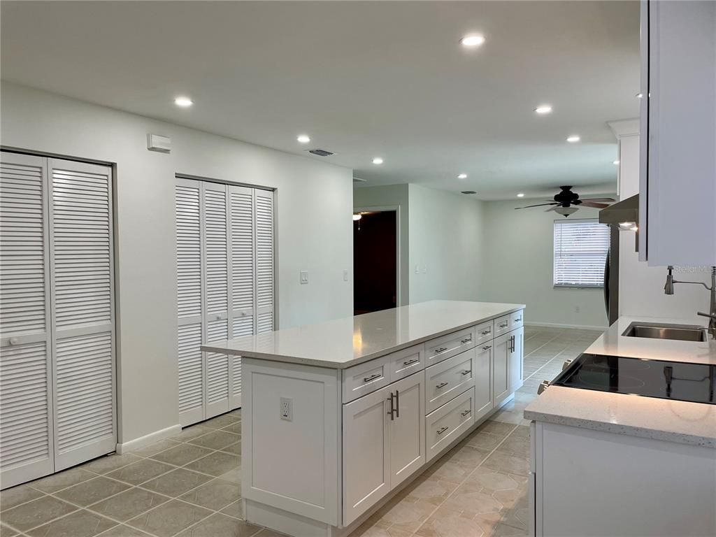 Interior, Kitchen, Recessed Lighting