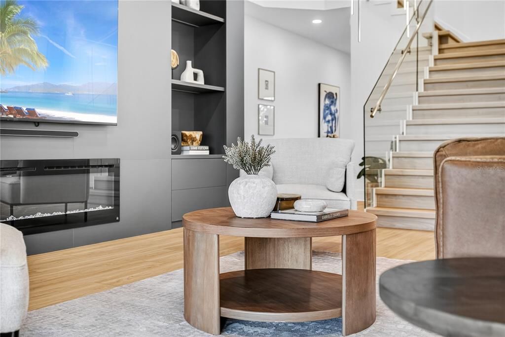 Interior, Recessed Lighting, Water, Wood Texture Flooring