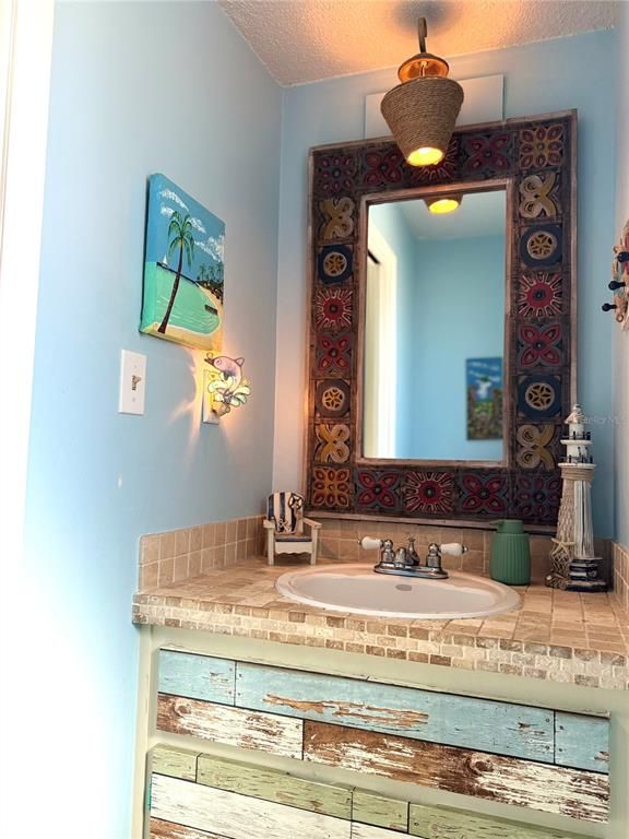 Bathroom, Interior, Tile Countertops