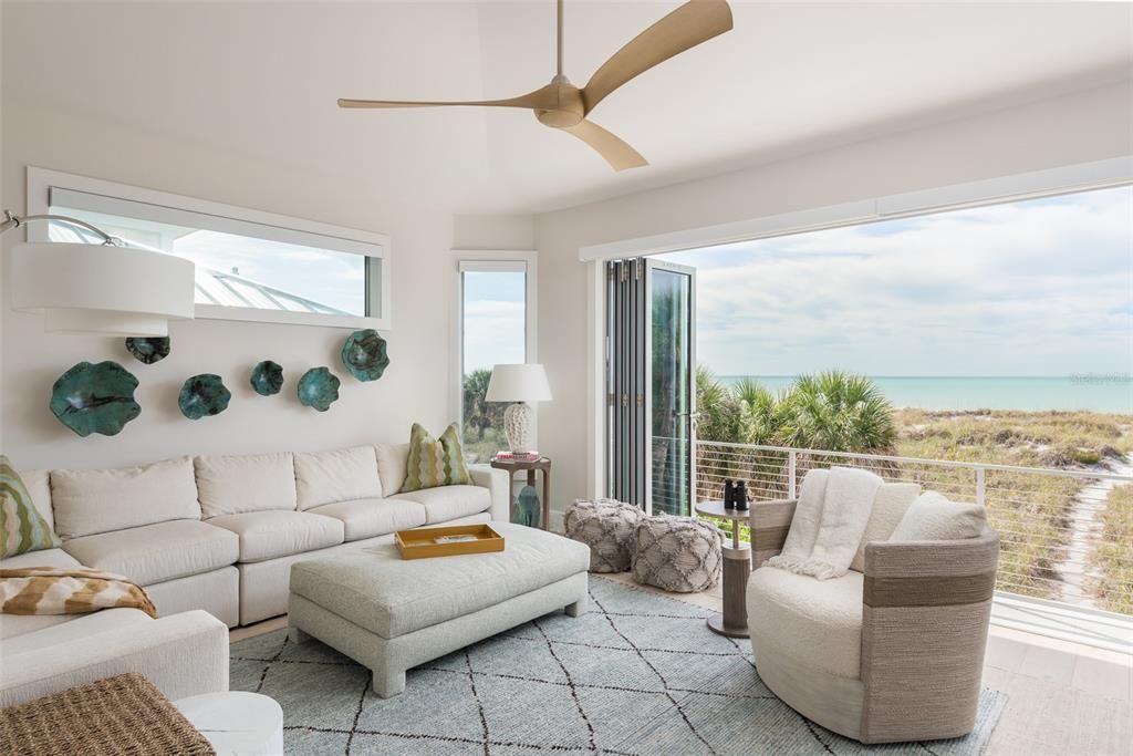 Interior, Living room, Water