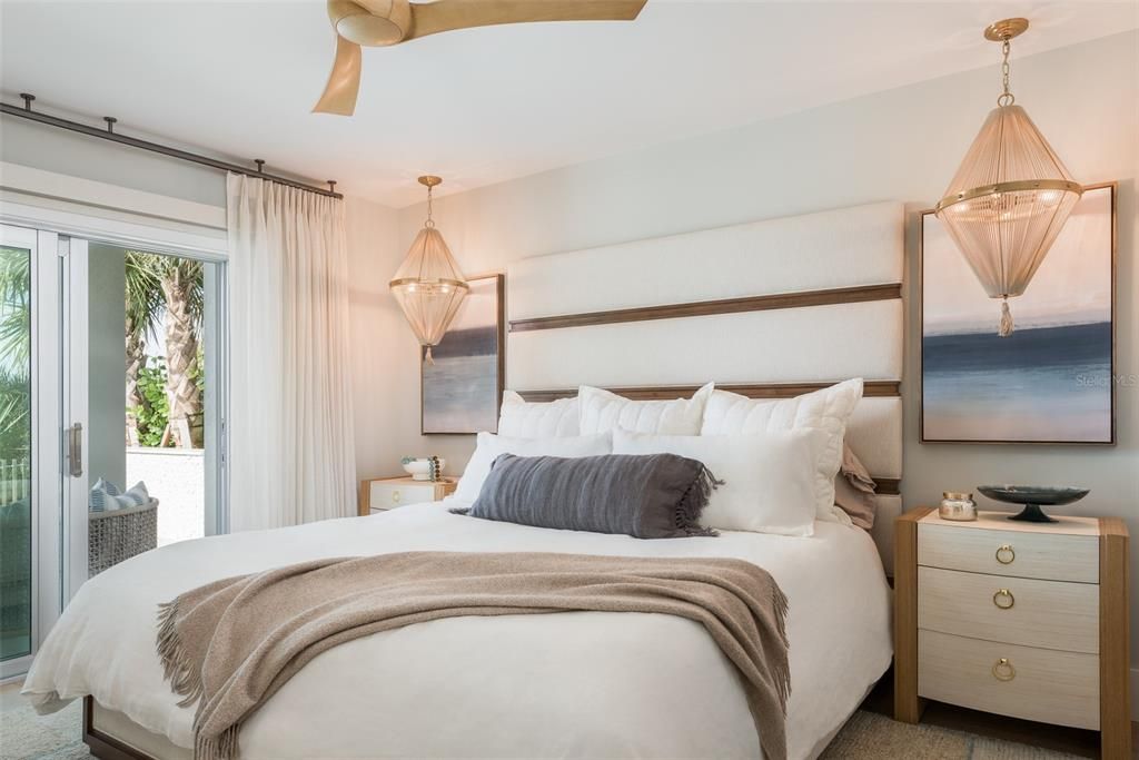 Bedroom, Interior, Pendant Lights